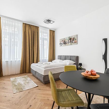 Easy Flat Hernals Vienna Exterior photo